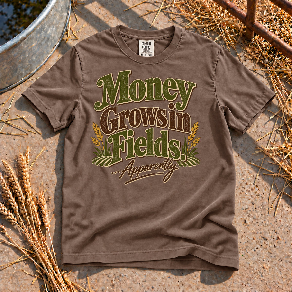 Money Grows in Fields T-Shirt in Espresso