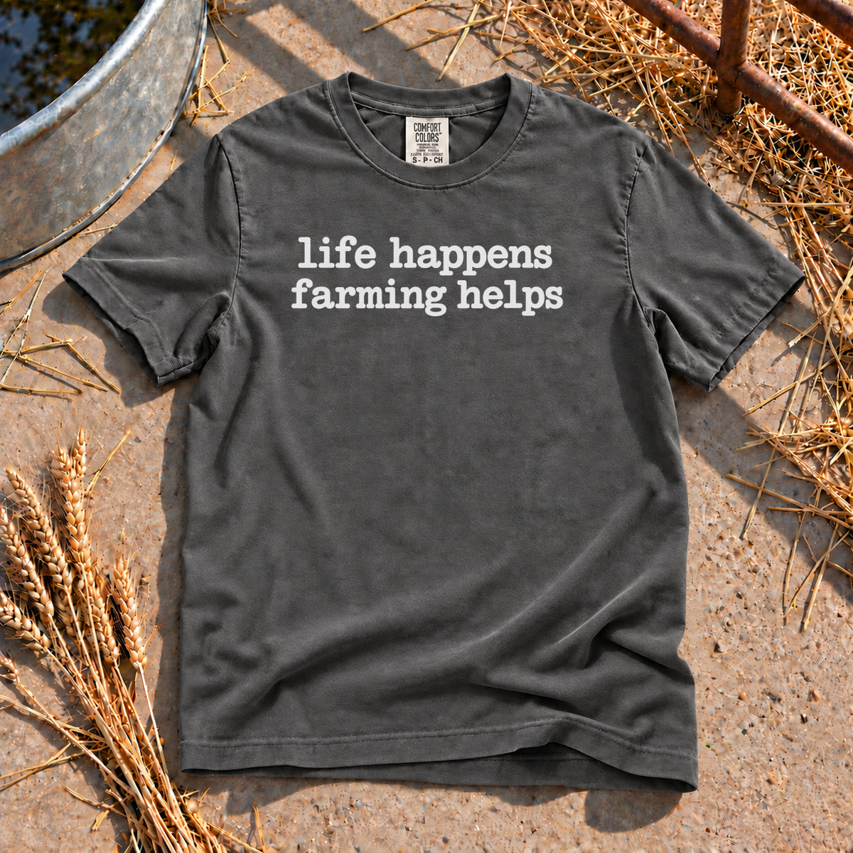Life Happens T-Shirt in Pepper